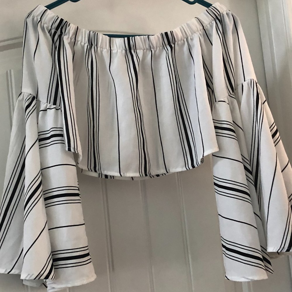 FavLux Wide Bell Sleeve Crop Top